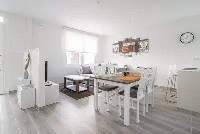 Image de Superbe maison à Noia avec WiFi