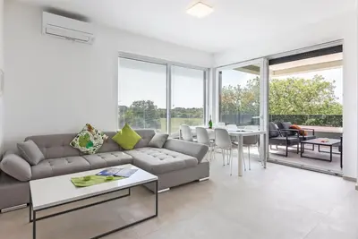 Image de Superbe appartement à Stinjan