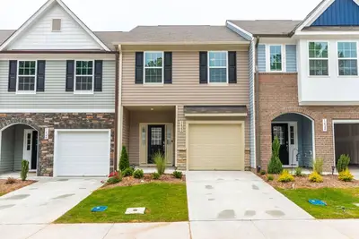 Image de 3 Bed Home | 8 min -> Downtown Durham