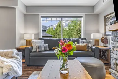 Image de 3 Bedroom Rocky Mountain Retreat