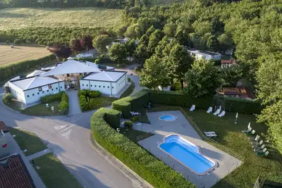 Image de Cottage dans le Piémont - Idéal pour 4