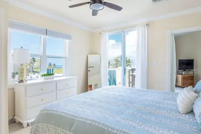 Image de Paradise Point Ocean and Pool View