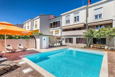 Image de Bel appartement de 4 chambres à Pula