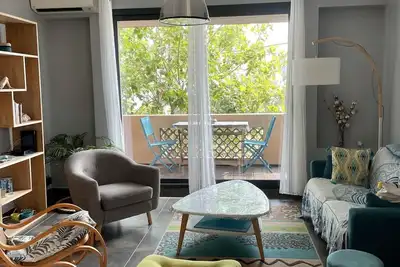 Image de Marseille Plage vue mer 70 m2 près de Pointe Rouge, Parc Borély, Calanques.