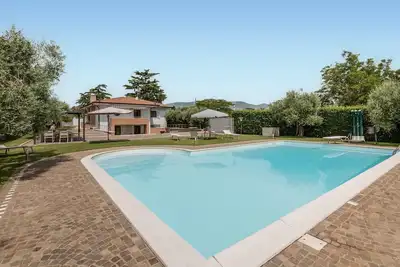 Image de Belle maison à Velletri avec WiFi