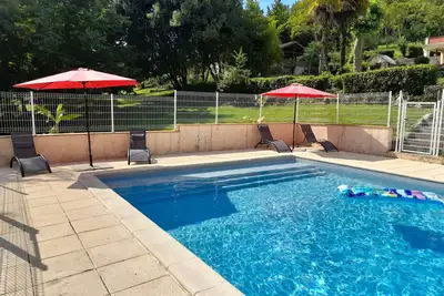 Image de Le Nid - Domaine \"Les Terrasses de L'insolite\"