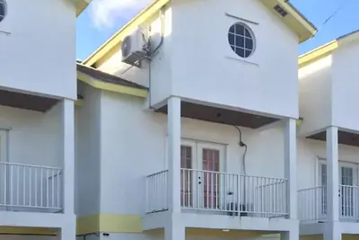 Image de 2 Bedroom Condo, Yorkshire Place