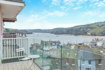 Image de The Victorians sure did know how to build a house with a view.