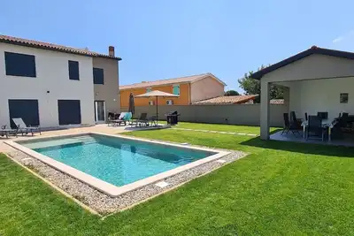 Image de New villa Edi 4 *