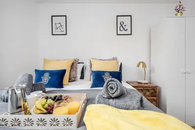 Image de ★ Chic 2-Bed Apt ★ Free Parking/Zoo/Shop/Events ★