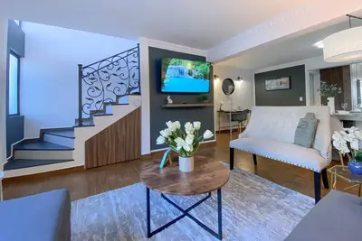 Cozy and relaxing house near Hipodromo with Ac