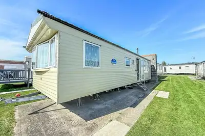 Image de 6 berth staycation caravan nearby Clacton-on-Sea in Essex ref 26254e