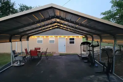 Image de The Hatcher Hideawy