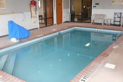 Image de Trip to Lexington on the Budget, Stay at GuestHouse Lexington, Free Parking!