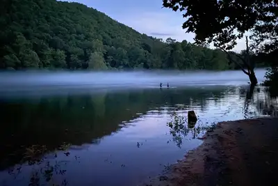 Image de 3br Condo ~ Lake View! ~ Trout Fishing ~ Resort Amenities ~ Free Tickets Included! (Pr69-9)