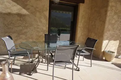 Image de Maison provençale avec piscine privée