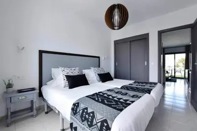 Image de Holyhome Grey 217