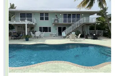 Sombrero Beach Paradise with private Pool and Dock w\/ Immediate Ocean Access