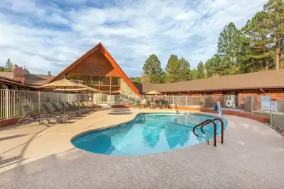 Image de Group Outdoor Travel, Heated Pool & Hot Tub Near Tonto Natural Bridge