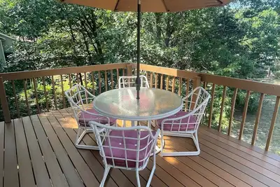 Ideal Location in Saugatuck - 2 minutes to Downtown & Blue Star Trail @ Frt Door