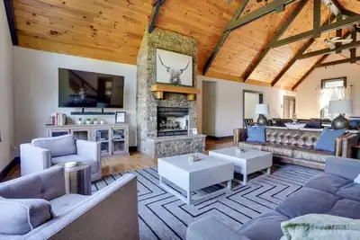 Image de Georgia Highlands Retreat - 6Br and 3. 5Ba Mountain Home near Helen, Ga