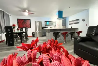 Image de Havasu Sunflower 3 Br Closest to London Bridge