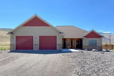 Image de Windsor Drive Monthly Rental