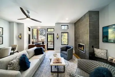 Image de Luxury Beaver Creek, Arrowhead - ski in & skiout, hottub & pool, newly remodeled