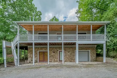 Image de Fore Seasons Getaway | 1 Mile to Activities