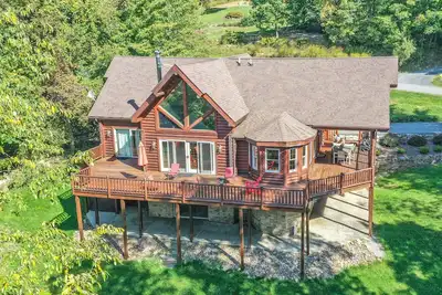 Image de Big Bear | 5 Minutes to Skiing, Golf, Boat Rentals