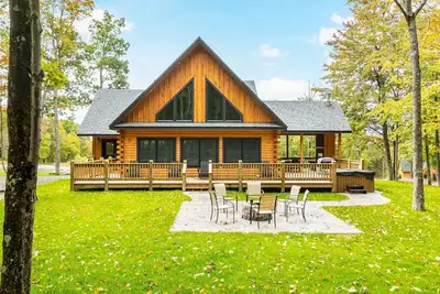 Image de Hilltop Hideaway | 5 Mins to Golf, Skiing, Rafting