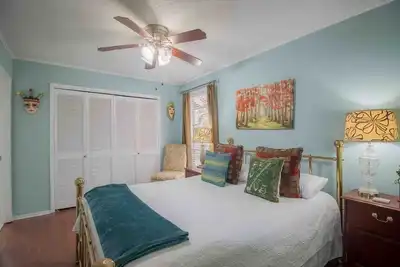 Image de Tree Top Condo- Resort Style. Clean, Quiet, Pools, Beaches, Golf