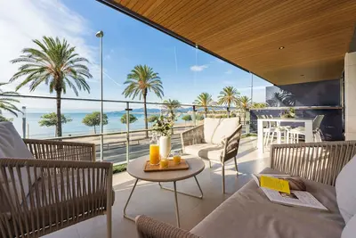 Appartement 'Apartamento Delfin' avec vue sur la mer, Wi-Fi et climatisation
