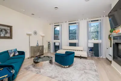 Summer Getaways Available! Chic Condo in  Downtown Ketchum with Fire Pit & Mountain Views