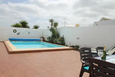Image de Villa Beatrice, private heated pool, short walk to beach, shops & restaurants