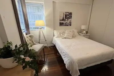 Image de Paddington Pad 2 bedrooms Ground Floor Walk Suncorp Train Cafe \nfree Parking