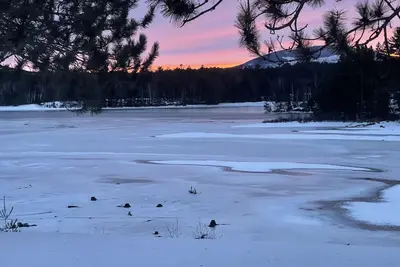 Image de Lakefront Cabin/Ski Mountains/Snowmobile/Fish/Hike/Scenic Views