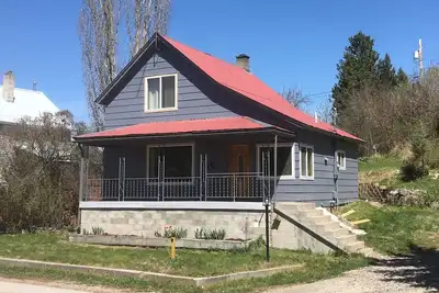 Image de Hedgehog Hill - a quiet Somers hide-away.