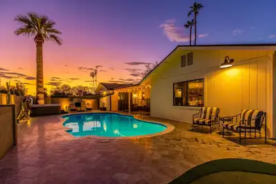 Image de Stay & Play: Heated Pool, Putting Green, and Games