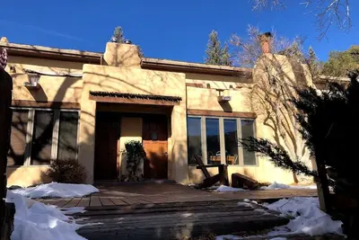 Image de Cozy Adobe Condo near Taos Ski Valley - Hacienda de Valdez
