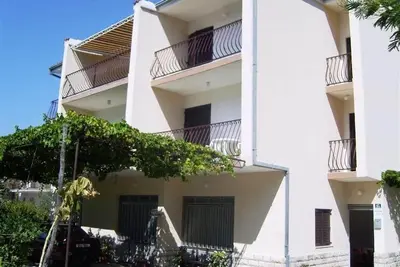 Image de Appartement de vacances pour 4 personnes env. 60 qmà Podstrana, Dalmatie (Centre de la Dalmatie)