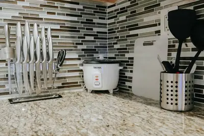 Image de ★GoodVibes★ | 3br 2ba Walk to Chinatown & Conv Cen