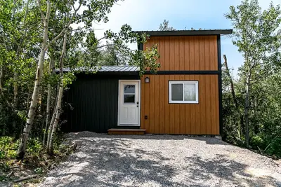 Image de Payne Lake Wilderness Huts - Grizzly Basin