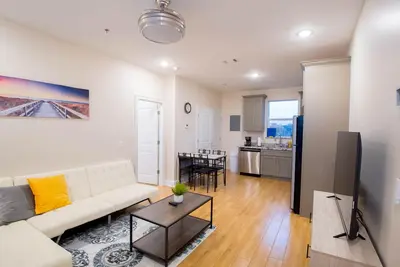 Image de 🔥Nearby Casinos❤️ | Sleeps 4 W\/ W+D +Walk 2 Beach