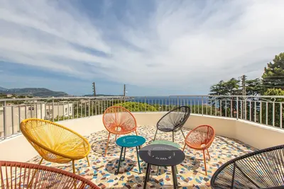 Image de Apartment panoramic view Baie des Anges