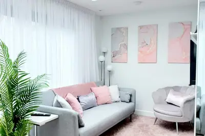Image de Stylish 2 Double Bed Holiday House With Garden