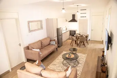 Image de Family friendly 2 bedroom apartment with a pool and gym
