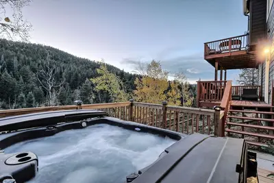 Image de Luxury Red Rocks Hot tub I Great Mountain View