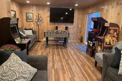 Image de River Front Bavarian House