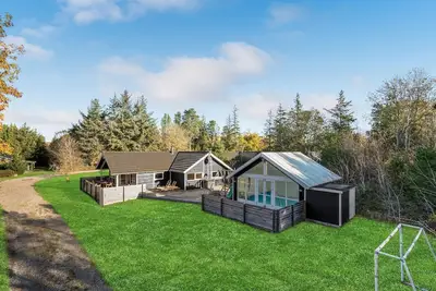 Image de Belle maison de 4 chambres à Hals